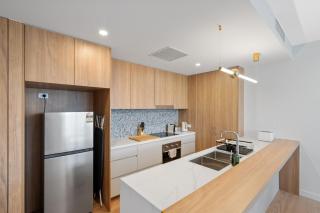 The Roocrest - Kangaroo Point Brand New 2BR with Parking - 9