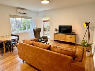 3 Bed Budget Accom Hidden Gem Parking Near Gabba - Brisbane - 2