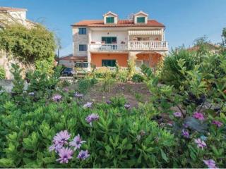 Apartments with parking spaces Zablace, Sibenik - 22255 - 9