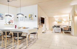 4 Bedroom Stunning Home In Glesborg - Glesborg - 7