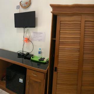 Hotel Nascar Famili - Palangkaraya - 8