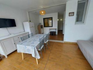 Appartement 2 Pièces avec Grande Terrasse et Parking – Proche Mer, Calme, 4 Couchages - FR-1-326-653 - Le Castellas - 6