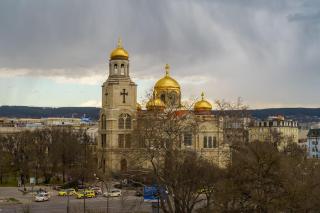 Panoramic 1 bedroom apartment in central Varna! - 6