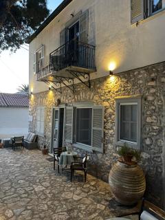 Piteoussa rooms - Hydra - 0