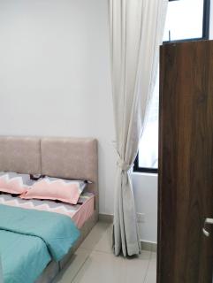 JB Austin Regency @ Simple Tidy Comfort 7 pax - Johor Bahru - 3