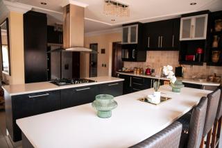 White River Country Estate - Self Catering - AMH Home - White River - 7