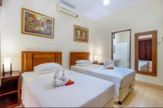 Bon Nyuh Bungalows - Gianyar - 9