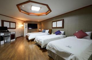 Buantreehotel Blackhouse - Buan - 5