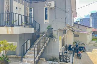 Namirah Syariah Guesthouse Balikpapan Redpartner - Balikpapan - 3