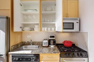 Smart Midtown E Studio w Doorman Gym NYC-203 - 5