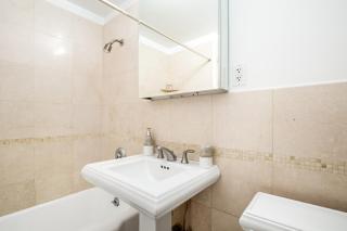 Smart Midtown E Studio w Doorman Gym NYC-203 - 1