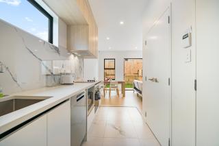 Te Atatu Cozy Brand New House 4 - Auckland - 3