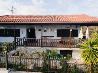 Villa Philippopolis - Elegant & Spacious Retreat - Nea Kallikratia - 0