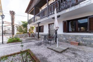 Villa Philippopolis - Elegant & Spacious Retreat - Nea Kallikratia - 0