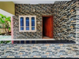 Quality Inn Apartments - 1