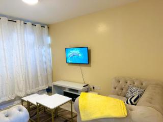 Staybridge One Bedroom Airbnb - 4