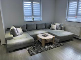 Maria's Ferienwohnung - Modernität trifft Eleganz - Dettingen an der Erms - 1