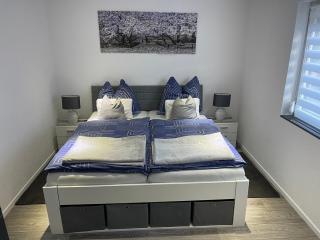 Maria's Ferienwohnung - Modernität trifft Eleganz - 5