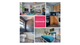 B24 Stunning Contractor House with 3 bedrooms, drive for 2 vehicles & smoking area in garden - 0