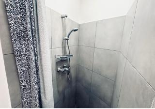 Studio Lille stylé avec WiFi, terrasse, proche gares - Lille - 2