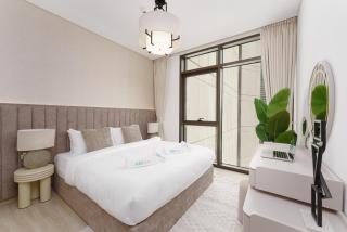 Luxe 1-Bedroom Elegance in Palace Residences - Dubai - 9