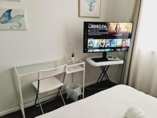 Amazing City Location-Private Room in a Share House-2 Rooms available!! - Brisbane - 3