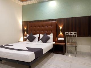 TRI HOTEL - 2