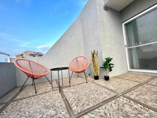 Penthouse with Immense Outdoor Area - Naxxar - 4