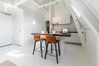 YAYS Amsterdam Salthouse Canal by Numa - 5