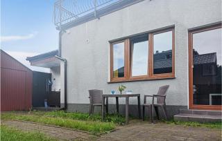 2 Bedroom Pet Friendly Home In Mielno - 8