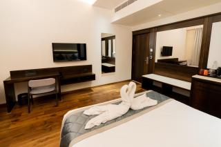 Hotel Le Grandeur - Narasimharaja Puram - 3