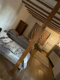 Einzimmerapartment mit Fass Sauna (und Pool) - Fränkisch-Crumbach - 7