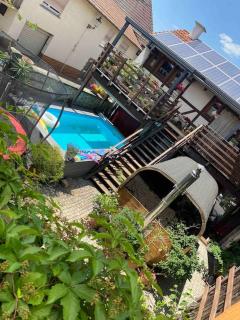 Einzimmerapartment mit Fass Sauna (und Pool) - Fränkisch-Crumbach - 2