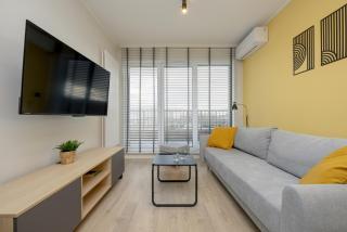 Unique Szczesliwa Apartment with Balcony Parking and AC by Noclegi Renters - Gdańsk - 7