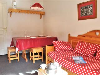 Appartement 2P 6 couchages, proche pistes, balcon, parking, animaux OK - FR-1-330-226 - Risoul - 0
