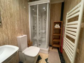 Atuaire Home Vivienda A luminosa PARKING INCLUIDO en plena calle comercial - Burgos - 8