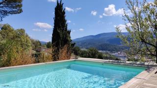 Maison avec piscine entre Aix en Provence et Cassis - 9