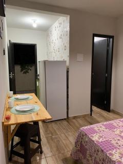 Kitnet c/ garagem 2 km da praia - 8