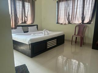 Blue Bell Homestay - Lonavala - 9