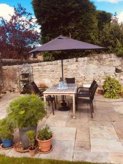 Wardie Garden Cottage - 1