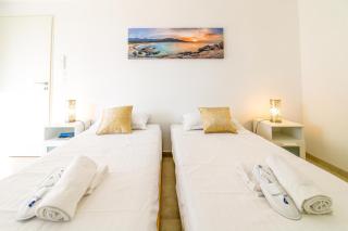 SELECT'soHOME - Appartement pour 6 personnes dans une résidence neuve avec piscine - Grande terrasse, parking privé et plancha ! - CAPNAT-A01 - Bormes-les-Mimosas - 4