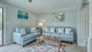 Southbay 33 Short walk to 300ft of Private Beach 3 Bedroom Townhome - Destin - 6