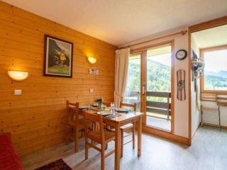 Charmant 2P de 25m², 4 couchages, balcon sur piste, animaux OK, parking dispo, Les Avanchers-Valmorel - FR-1-291-850 - Valmorel - 0