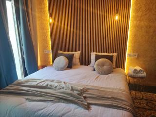 Luxury 16 Imperial - Novelda - 0