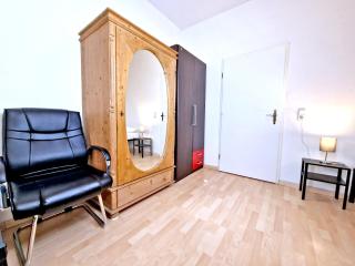 HappySide o Monteure o Zentrumsnah o WLAN o 6 Einzelbetten - 7