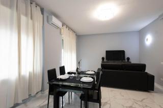 CF Luxury House - Lido di Ostia - 5