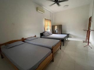 Wans Farm House - Kampung Kuala Besut - 8