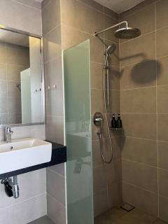 Studio apartment with seaview - George Town - 7