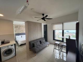 Studio apartment with seaview - George Town - 4