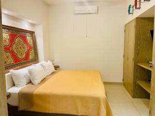 ZENITH Downtown Studio in the heart of Zona Romantica - 7